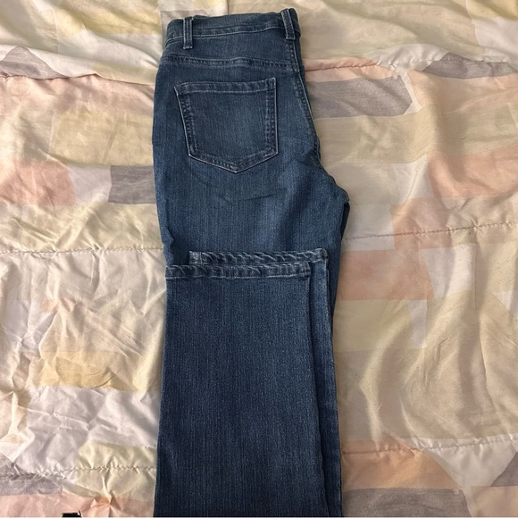 Gloria Vanderbilt Women's Amanda Original Summer Jean - Picture 7 of 9